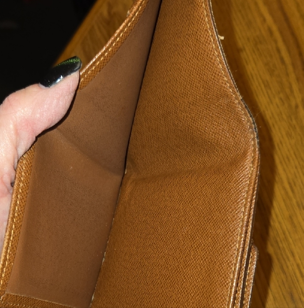 Louis Vuitton Portefeiulle Elise Monogram Bifold Wallet - Picture 12 of 13